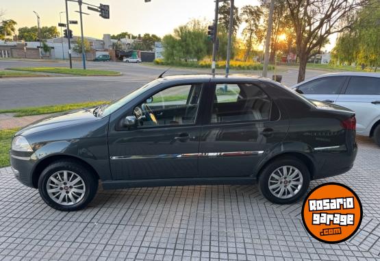 Autos - Fiat SIENA FULL 1.4 2010 GNC 180000Km - En Venta