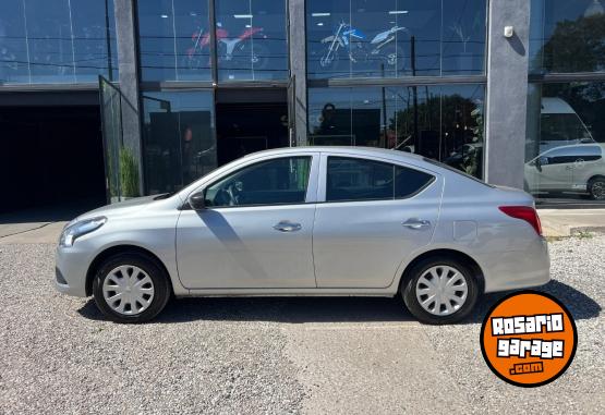 Autos - Nissan VERSA 1.6 SENSE 2021 Nafta  - En Venta