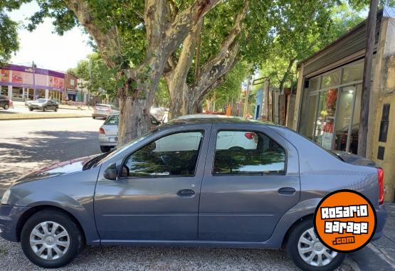 Autos - Renault LOGAN 2012 GNC 141790Km - En Venta