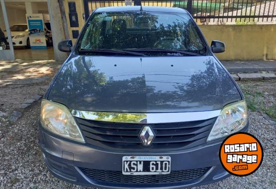 Autos - Renault LOGAN 2012 GNC 141790Km - En Venta