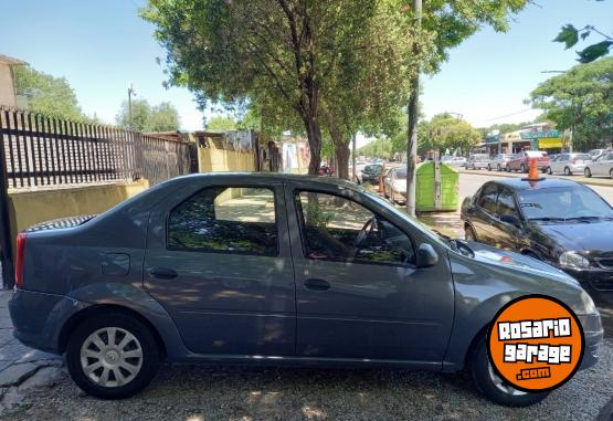 Autos - Renault LOGAN 2012 GNC 141790Km - En Venta