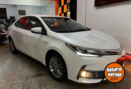 Autos - Toyota COROLLA XEI 2018 Nafta 105000Km - En Venta