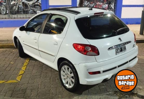 Autos - Peugeot 207 compact XT HDI 1.4 2012 Diesel 186000Km - En Venta