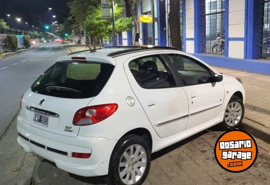 Autos - Peugeot 207 compact XT HDI 1.4 2012 Diesel 186000Km - En Venta