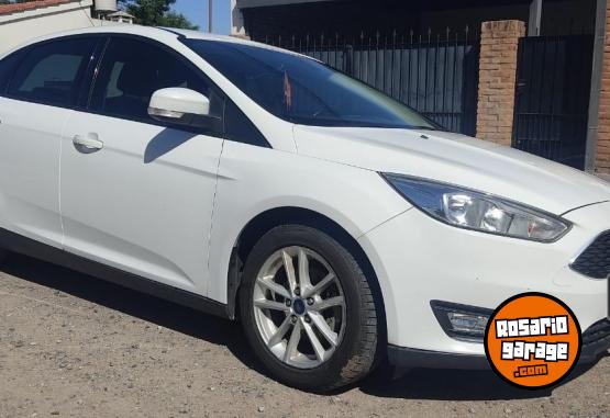 Autos - Ford Focus se 2017 Nafta 186000Km - En Venta