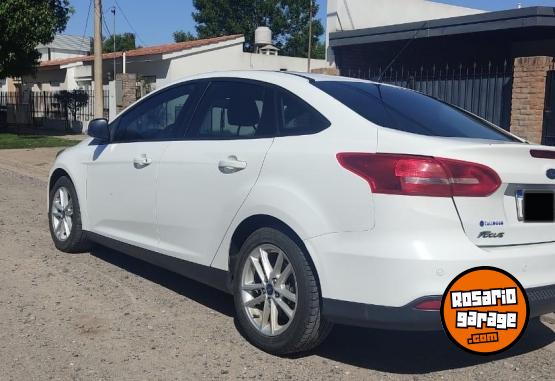 Autos - Ford Focus se 2017 Nafta 186000Km - En Venta