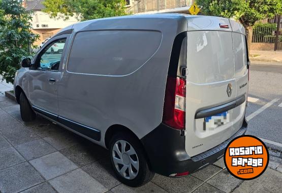 Utilitarios - Renault Kangoo 2020 Nafta 109000Km - En Venta