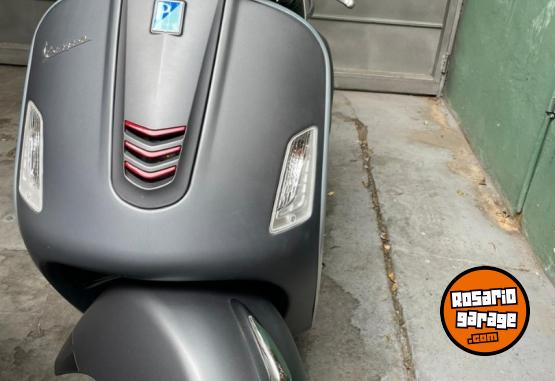 Motos - Vespa Gts super 300 2018 Nafta 8000Km - En Venta