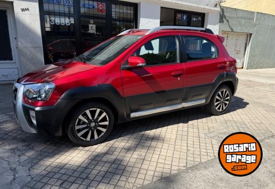 Autos - Toyota etios 2015 Nafta 59000Km - En Venta