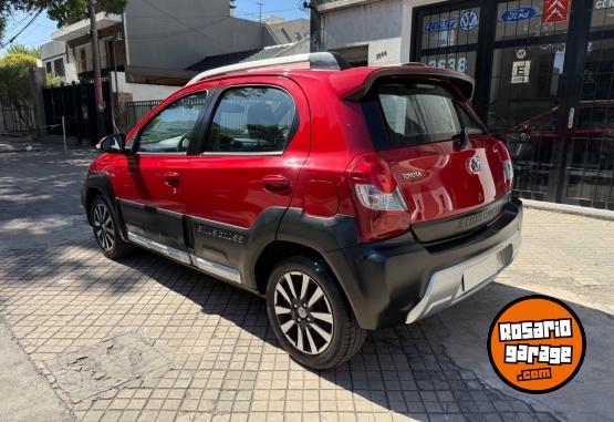 Autos - Toyota etios 2015 Nafta 59000Km - En Venta