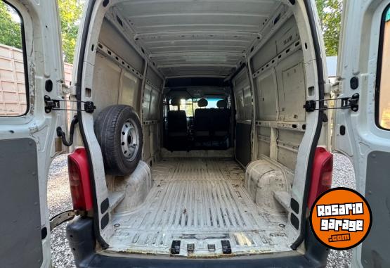 Utilitarios - Renault Master 2.8 diesel 2005 Diesel 420000Km - En Venta