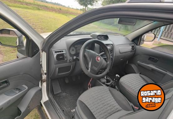 Camionetas - Fiat Strada adventure 2013 GNC 217000Km - En Venta