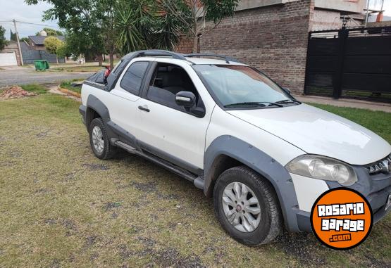 Camionetas - Fiat Strada adventure 2013 GNC 217000Km - En Venta