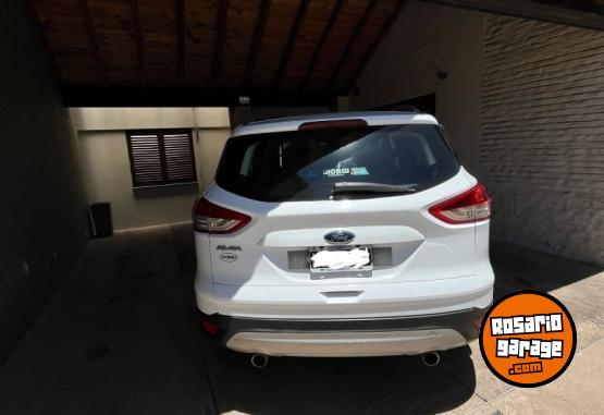 Autos - Ford Kuga Titanium 1.6T 2013 Nafta 170000Km - En Venta