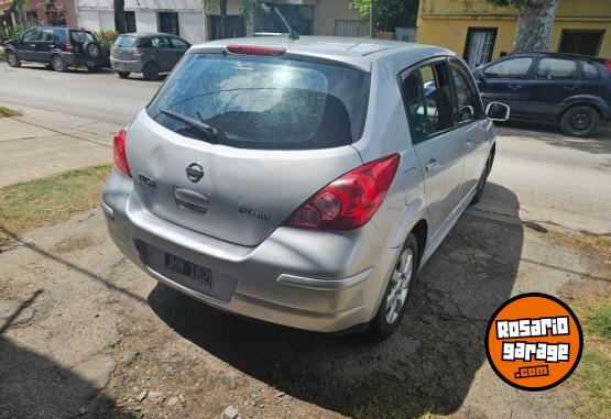 Autos - Nissan TIIDA 1.8 ACENTA 6MT 2010 Nafta  - En Venta