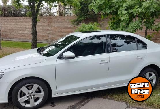 Autos - Volkswagen Vento 2017 Nafta 142000Km - En Venta