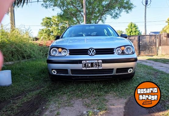 Autos - Volkswagen Golf 2005 Nafta 140000Km - En Venta