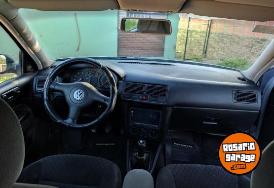 Autos - Volkswagen Golf 2005 Nafta 140000Km - En Venta