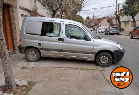 Utilitarios - Peugeot Partner 2012 2012 Diesel 195000Km - En Venta