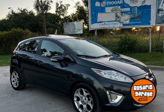 Autos - Ford Fiesta 2010 Nafta 155000Km - En Venta