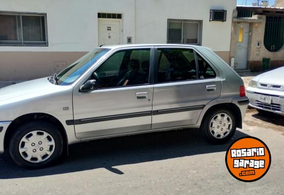 Autos - Peugeot 106 2000 Nafta 160000Km - En Venta