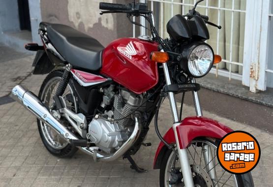 Motos - Honda Titan 2015 Nafta 44000Km - En Venta