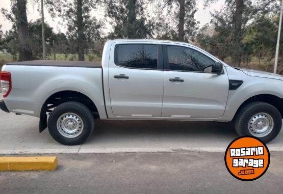 Camionetas - Ford Ranger 2.2 2012 Diesel 185000Km - En Venta