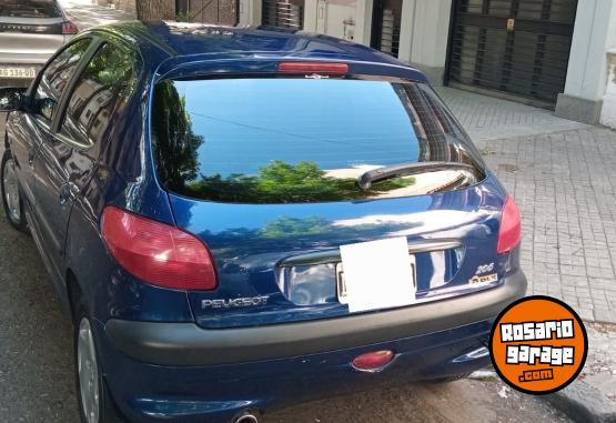 Autos - Peugeot 206 2001 Nafta 181000Km - En Venta