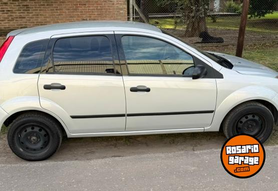 Autos - Ford Fiesta Ambiente 2010 Nafta 83000Km - En Venta