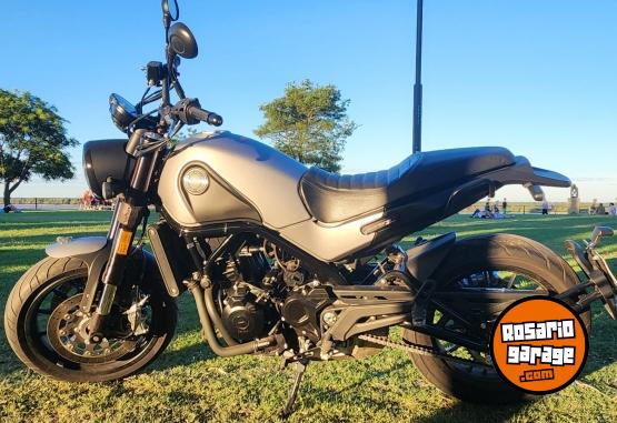 Motos - Benelli Leoncino 500 2021 Nafta 1580Km - En Venta