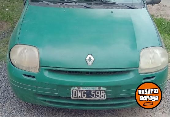 Autos - Renault Clio 2001 Nafta 1Km - En Venta