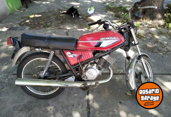 Clsicos - Honda MB 100 original de fabrica para restaurar - En Venta