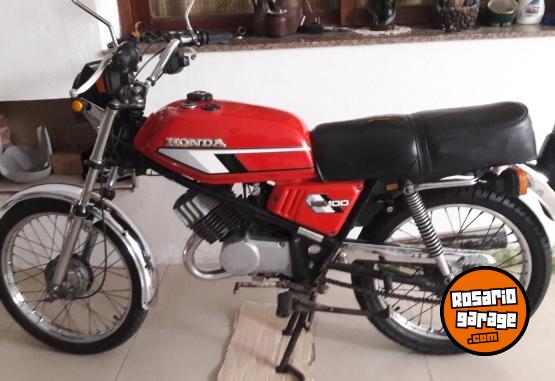 Clsicos - Honda MB 100 original de fabrica para restaurar - En Venta