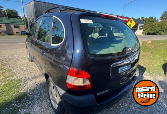 Autos - Renault scenic 2009 Nafta 190000Km - En Venta