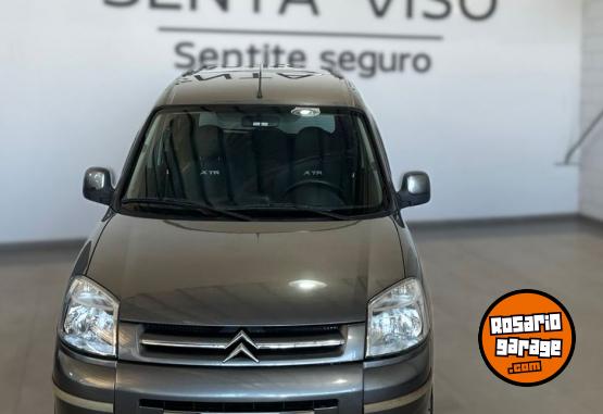 Utilitarios - Citroen BERLINGO MULTISPAC 1.6HDI 2015 Diesel 140500Km - En Venta