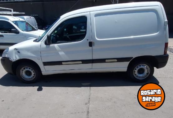 Utilitarios - Citroen Berlingo 2015 Diesel 140Km - En Venta