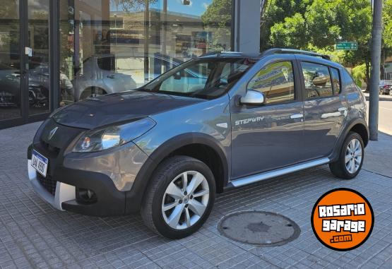 Autos - Renault SANDERO STEPWAY CONFORT 2012 GNC 180000Km - En Venta