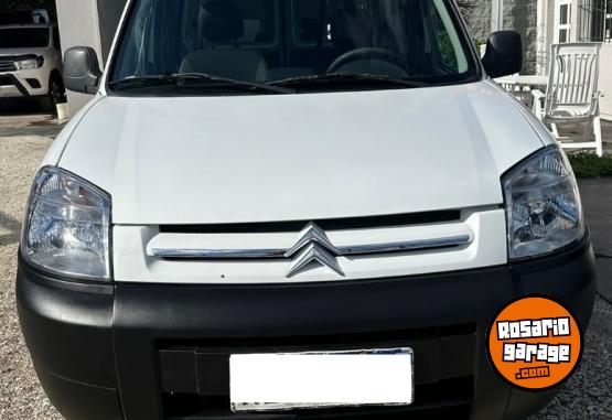 Utilitarios - Citroen Berlingo Furgon 2019 Diesel 226000Km - En Venta