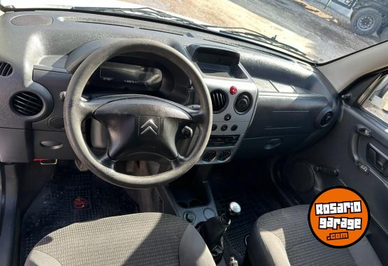 Utilitarios - Citroen Berlingo Furgon 2019 Diesel 226000Km - En Venta