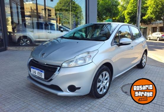 Autos - Peugeot 208 ACTIVE 2013 Nafta 140000Km - En Venta