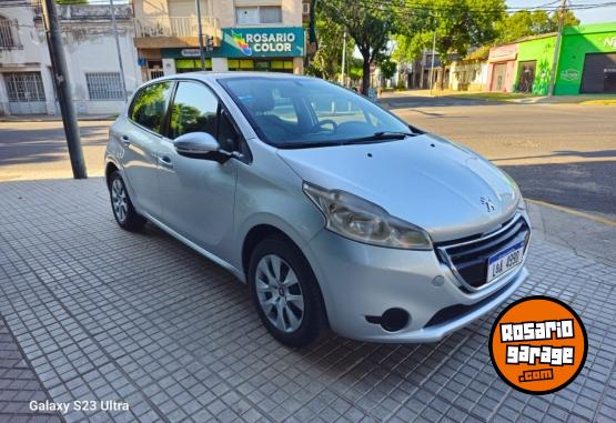 Autos - Peugeot 208 ACTIVE 2013 Nafta 140000Km - En Venta