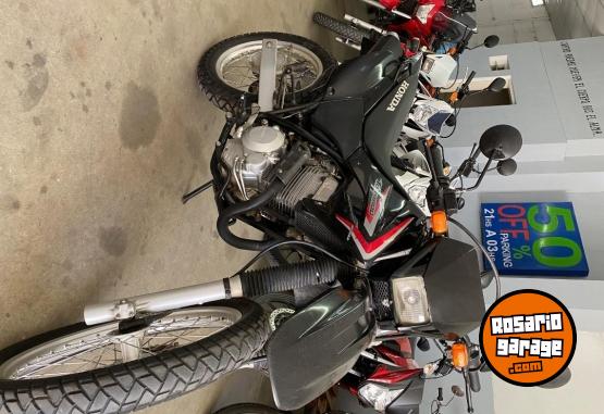 Motos - Honda Tornado 2017 Nafta 40000Km - En Venta