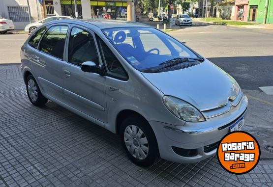 Autos - Citroen XSARA PICASSO HDI 2.0 2010 Diesel 170000Km - En Venta