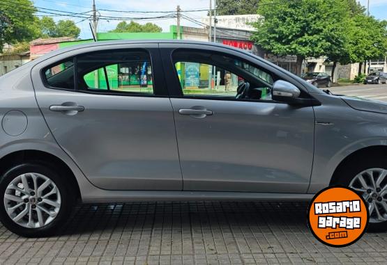 Autos - Fiat CRONOS DRIVE 1.3 GSE 2018 Nafta 98000Km - En Venta