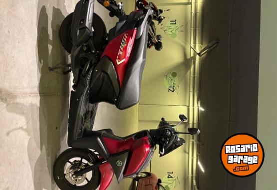 Motos - Yamaha ZR 125 2023 Nafta 7800Km - En Venta