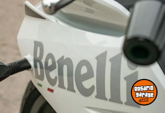 Motos - Benelli 302 R 2020 Nafta 8700Km - En Venta