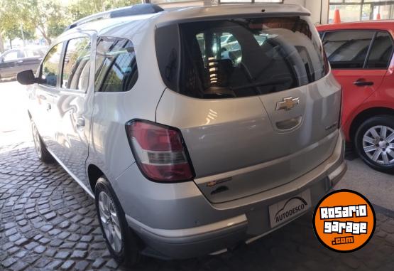 Autos - Chevrolet Spin - duster, suran 2013 GNC 131000Km - En Venta