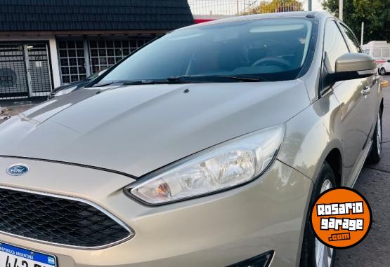 Autos - Ford Focus 2016 Nafta 120000Km - En Venta