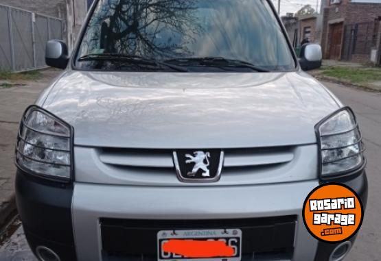 Utilitarios - Peugeot Parnet patagnica Vtc plu 2015 Nafta 140Km - En Venta