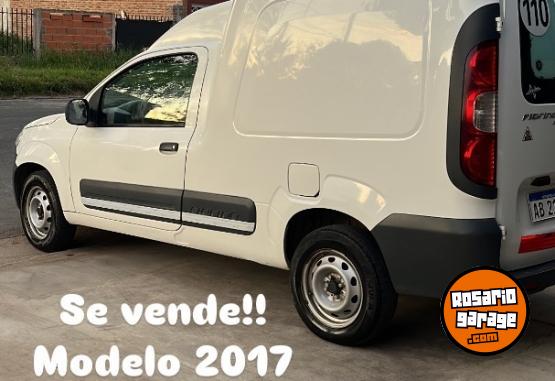 Utilitarios - Fiat Fiorino 2017 GNC 146000Km - En Venta